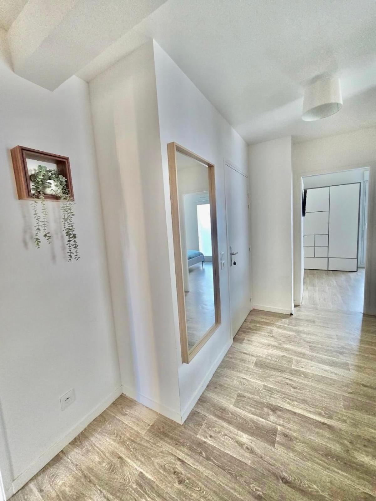 Appartement Rez De Chaussee Avec Parking Prive أورلييو المظهر الخارجي الصورة